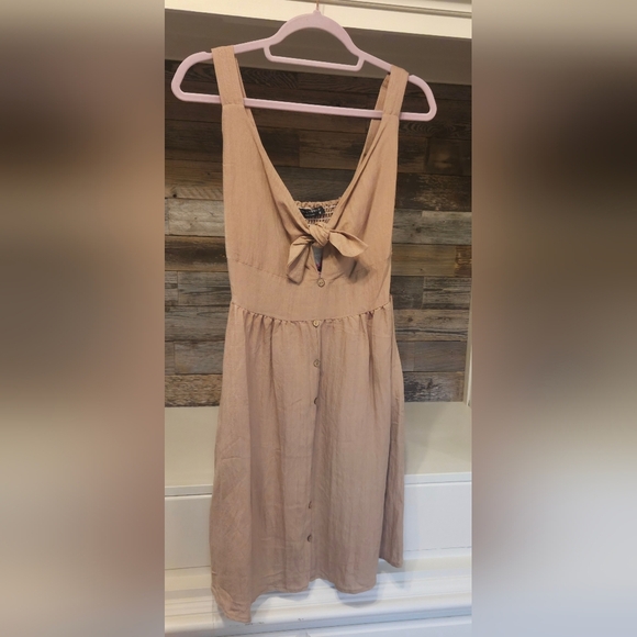 Dainty Hooligan Beige Midi Dress with Faux Button Detail & Bow Tie - Picture 3 of 8